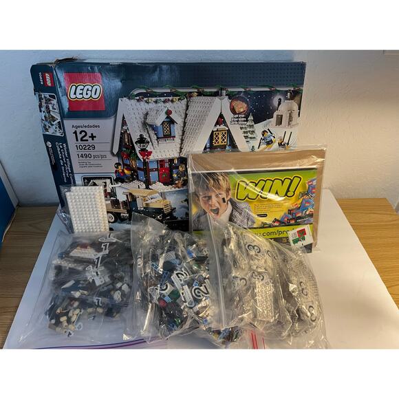 LEGO Creator 10229  Winter Village Cottage New Retired Vintage Open Box Holiday - Picture 2 of 16